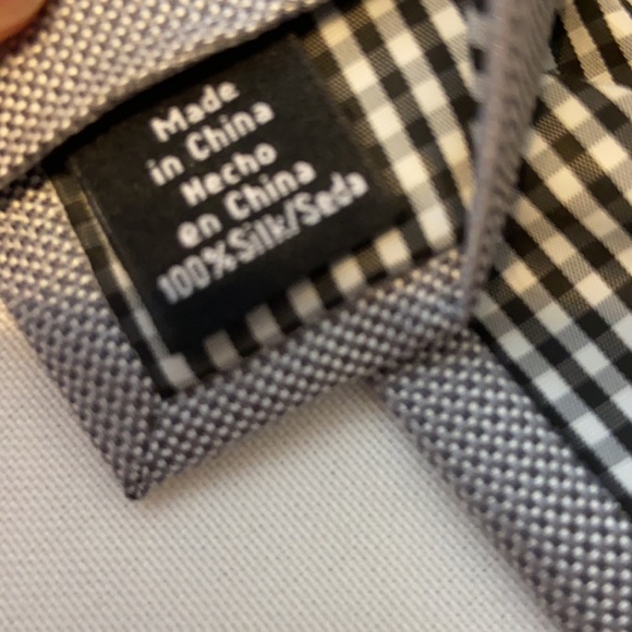 2 Ben Sherman slim ties. - Picture 5 of 10